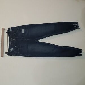 KanCan Jeans Distressed Size 7/27